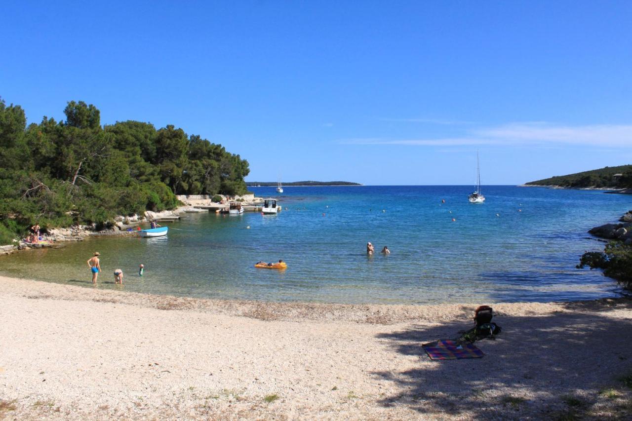 Apartments With A Parking Space Cunski, Losinj - 8010 Екстер'єр фото