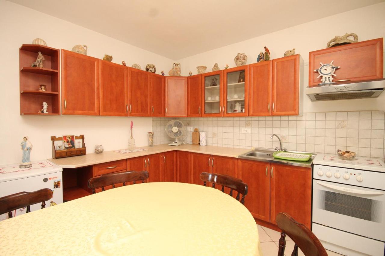 Apartments With A Parking Space Cunski, Losinj - 8010 Екстер'єр фото