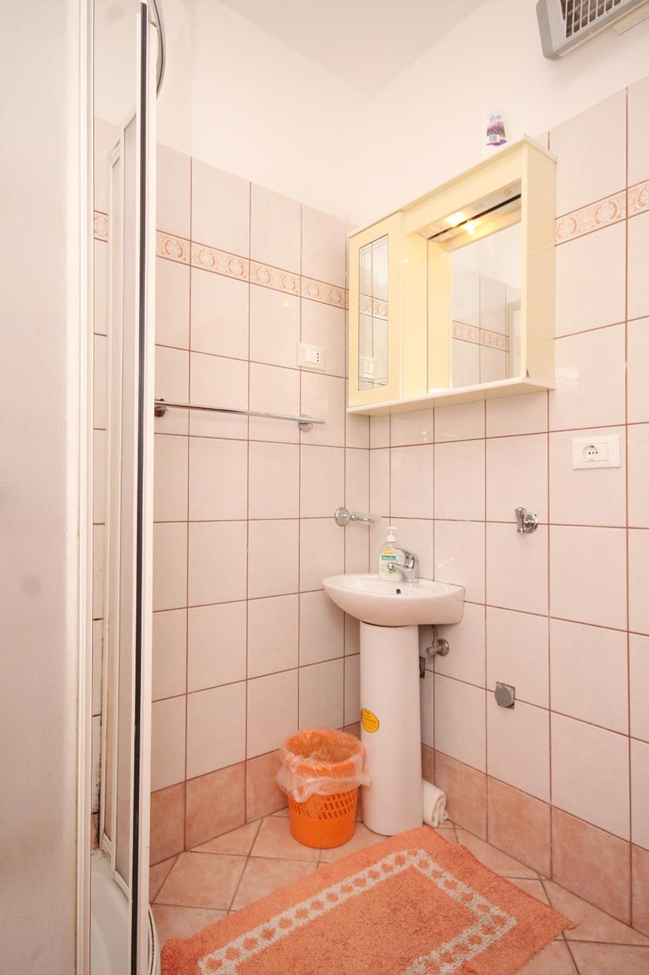 Apartments With A Parking Space Cunski, Losinj - 8010 Номер фото