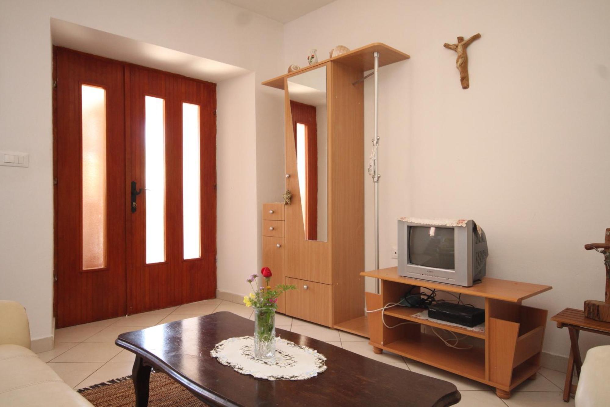 Apartments With A Parking Space Cunski, Losinj - 8010 Номер фото